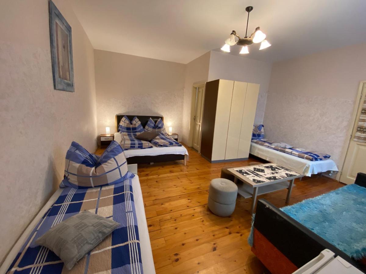 Goldschmiedt Vendeghaz Hotel Palkove Bagian luar foto